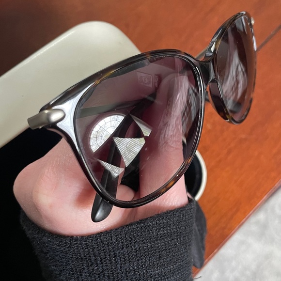 Marc by Marc Jacobs Women’s Sunglassess - Picture 6 of 9